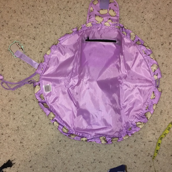 Pusheen drawstring pouch w/ flap in purple - Picture 4 of 6